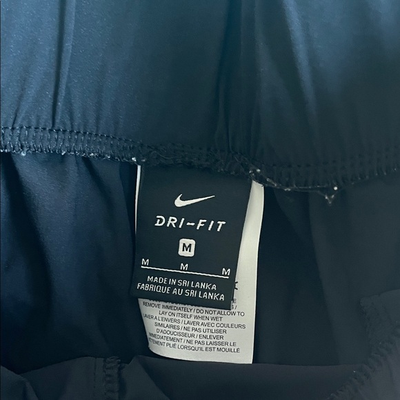 Black Dri Fit joggers - Picture 4 of 4